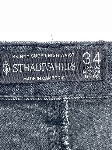 34 Beden çeşitli Renk Stradivarius Jean / Kot %70 İndirimli.
