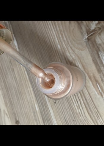  Beden Kiko Kapatıcı ve Aydınlatıcı - Bej