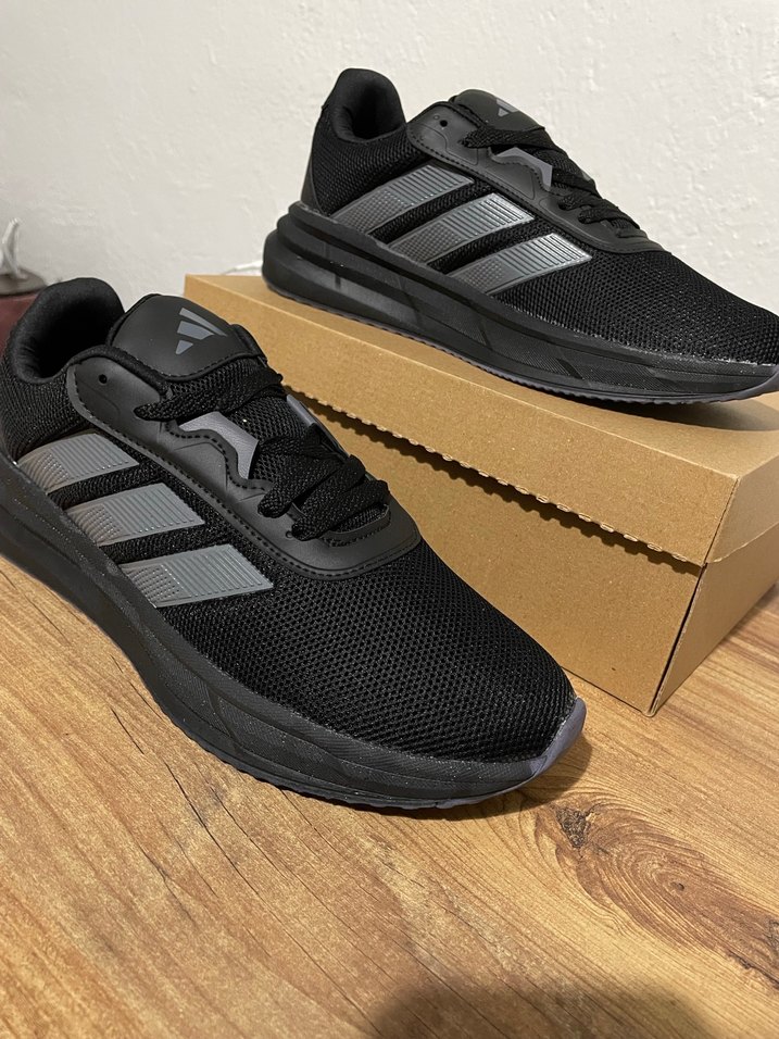 Erkek Siyah Spor ve Günlük Koşu Ayakkabısı - Görsel 2