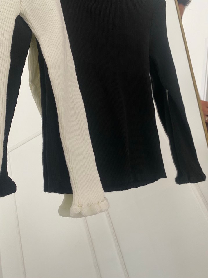 İkili Siyah Beyaz Pliseli Boğazlı Uzun Kollu Body - Görsel 2