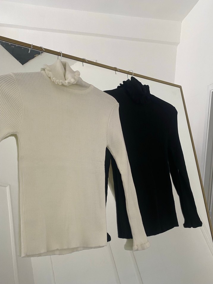 İkili Siyah Beyaz Pliseli Boğazlı Uzun Kollu Body - Görsel 3