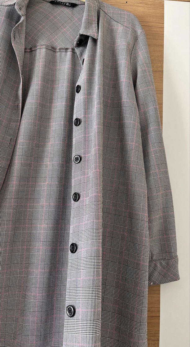Düğmeli Gri Kareli Kadın Gömlek - Görsel 2