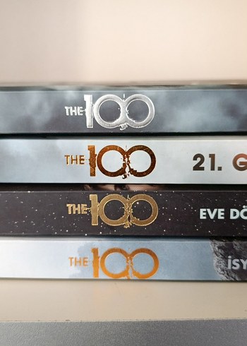 The 100 Roman Kitap Seti
