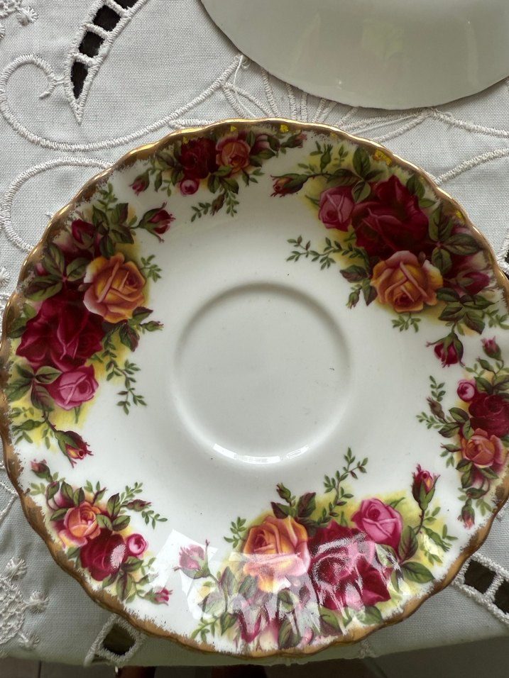 Royal Albert old country house - Görsel 3