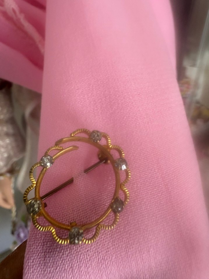 Vintage Taşlı Altın Renkli Broş - Görsel 3