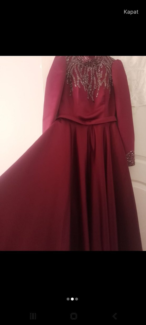 Bordo Uzun Kollu İşlemeli Abiye Elbise - Görsel 2