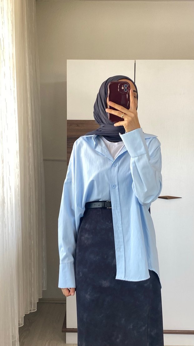 Mavi düğmeli Salaş Kadın Gömlek - Görsel 2