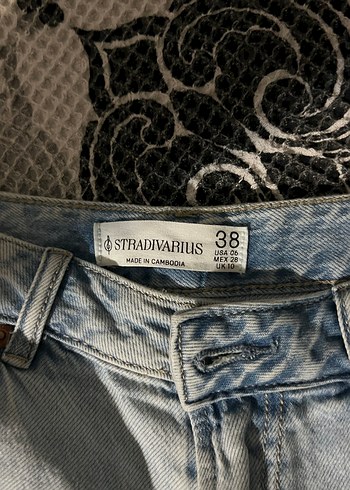 38 Beden Bermuda şort