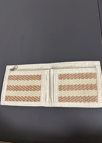 Nakışlı Bej Cüzdan
