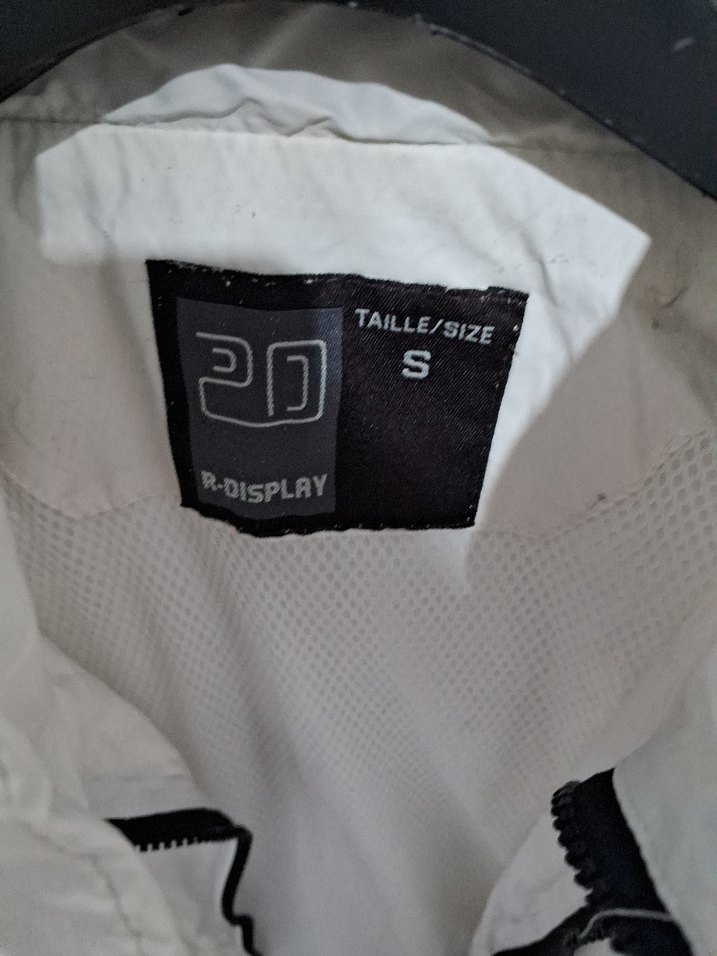 Kadın Beyaz Fermuarlı Rüzgarlık - Görsel 2