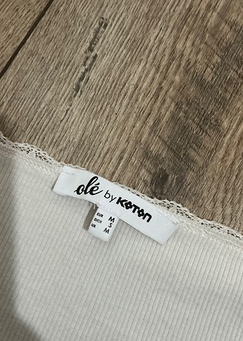 Koton Kadın Beyaz Crop Üst