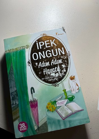 İpek Ongun - bir genc kizin gizli defteri4Adım Adım Hayata