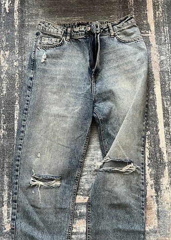 Trendyol & Milla trendyolmilla acik mavi yirtik straight duz paca jean