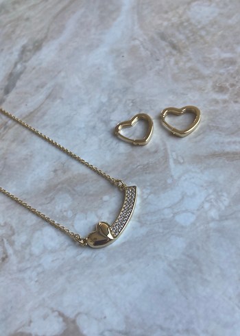 Altın Renkli Mini Kalp Detaylı Kolye küpe set