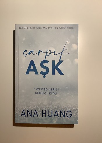 Ana Huang 4 Kitap Seti: Oyunlar, Aşk, Yalanlar, Nefret
