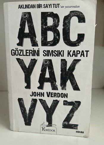 ABC Gözlerini Sımsıkı Kapat Roman