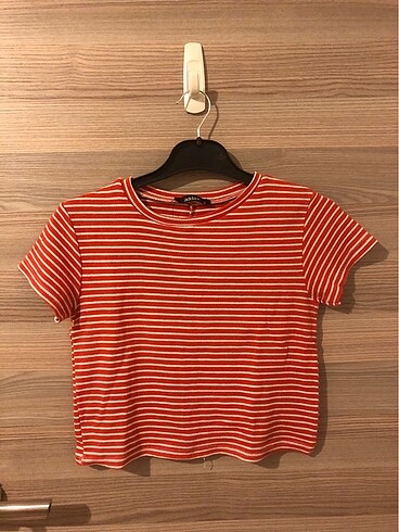 Crop kısa tişört