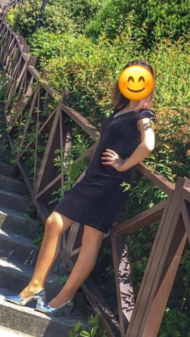 Siyah Drapeli Midi V Yaka Kadın Elbise - Görsel 3