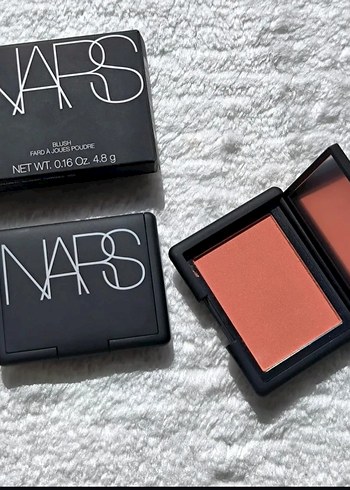 Nars Nars Koyu Kırmızı Allık 4.8g