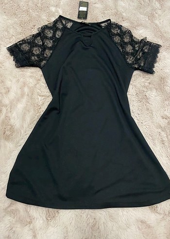 Dantel Detaylı Siyah Midi Goth Elbise