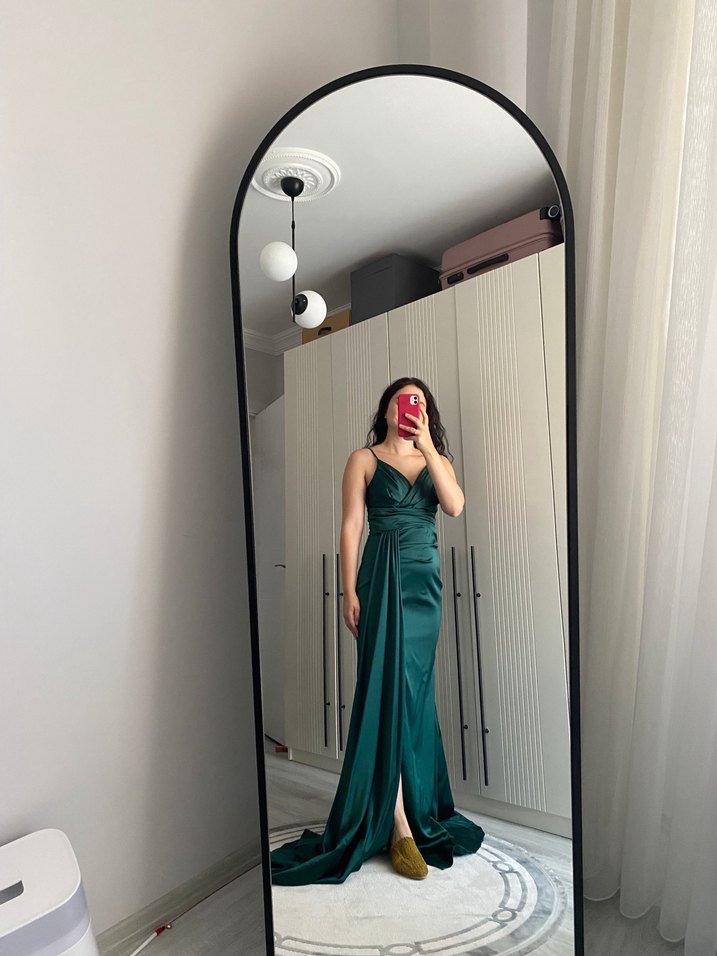 Straplez V Yakalı Uzun Drapeli Yeşil Abiye - Görsel 5