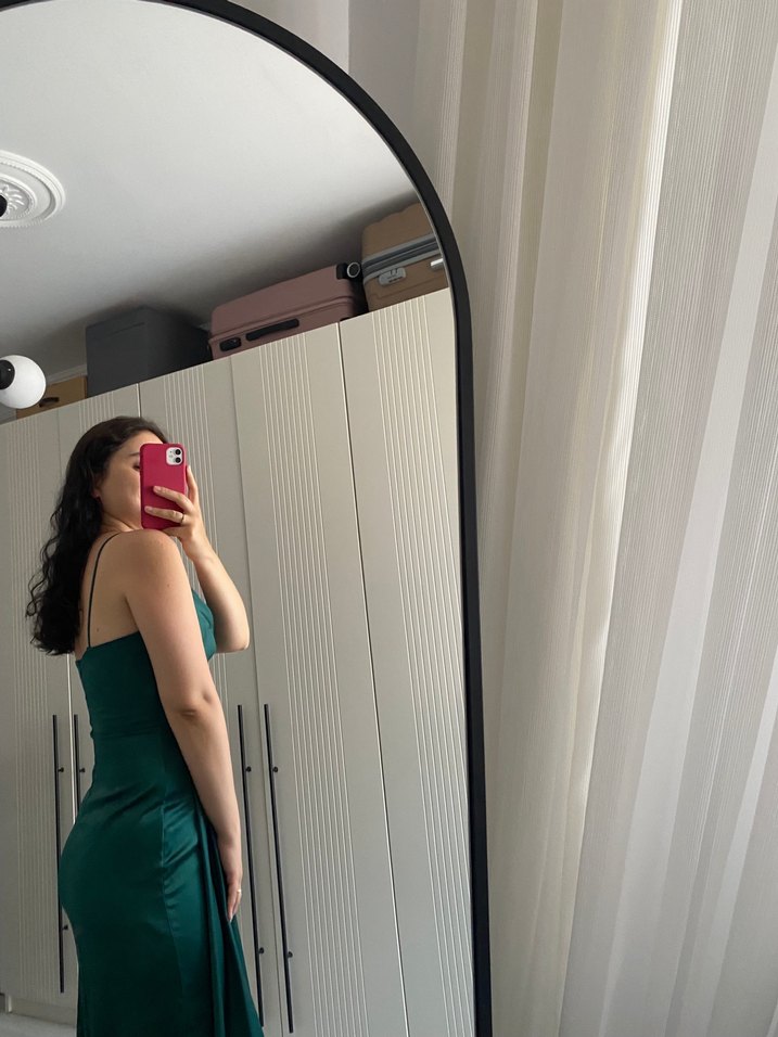 Straplez V Yakalı Uzun Drapeli Yeşil Abiye - Görsel 4