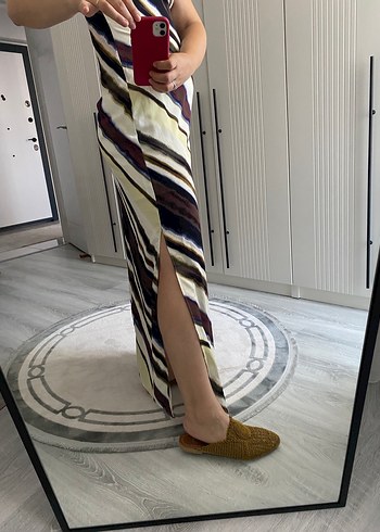 Halter yaka renkli uzun elbise - Görsel 4