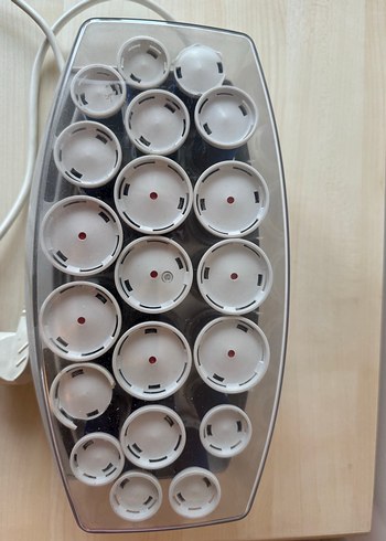 Beyaz ve gri elektrikli bigudí seti - Görsel 3