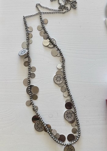 Gri Bohem Zincir Detaylı Uzun Kolye