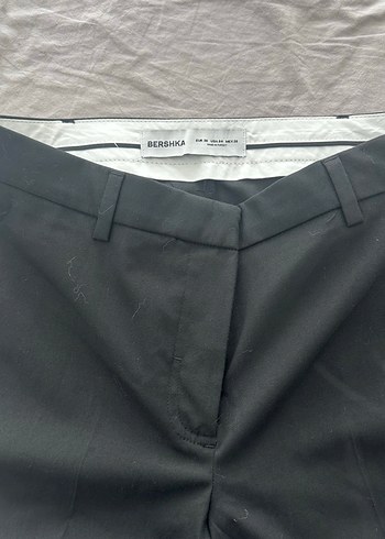 Bershka Siyah Kadın Kumaş Pantolon