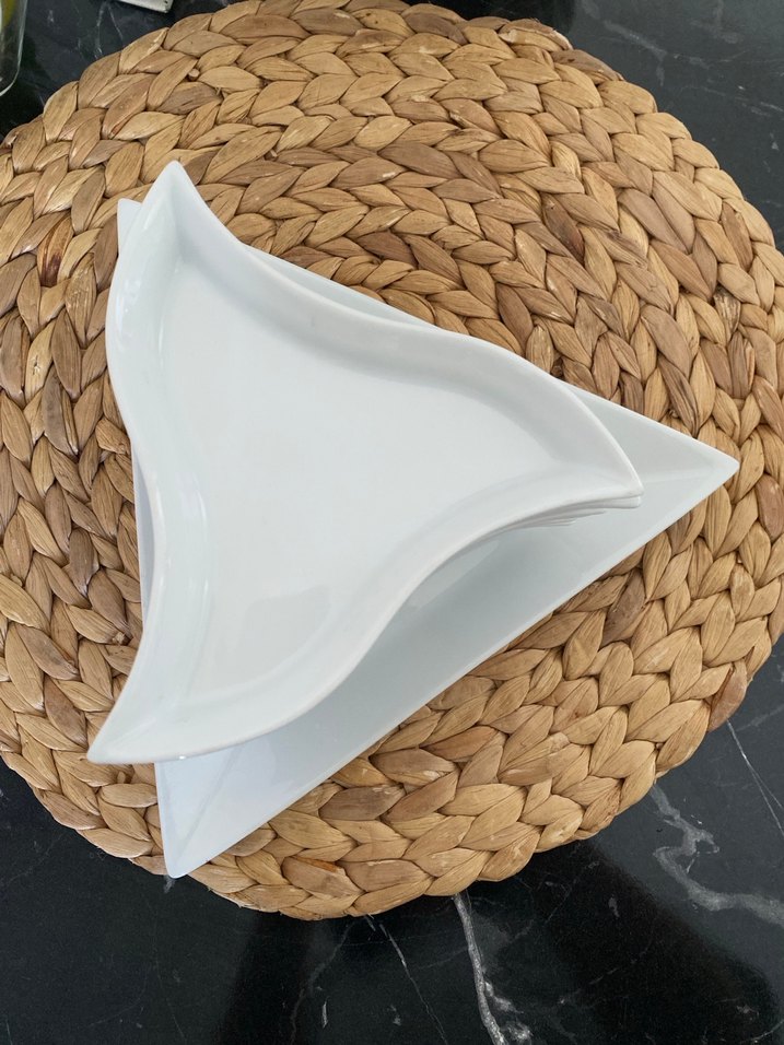 Beyaz porselen tabak seti - Görsel 2