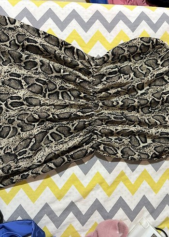 Yilan Desenli Tulum - Görsel 3