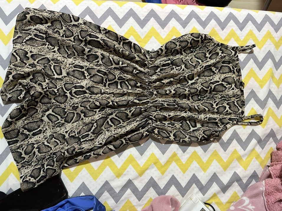 Yilan Desenli Tulum - Görsel 3