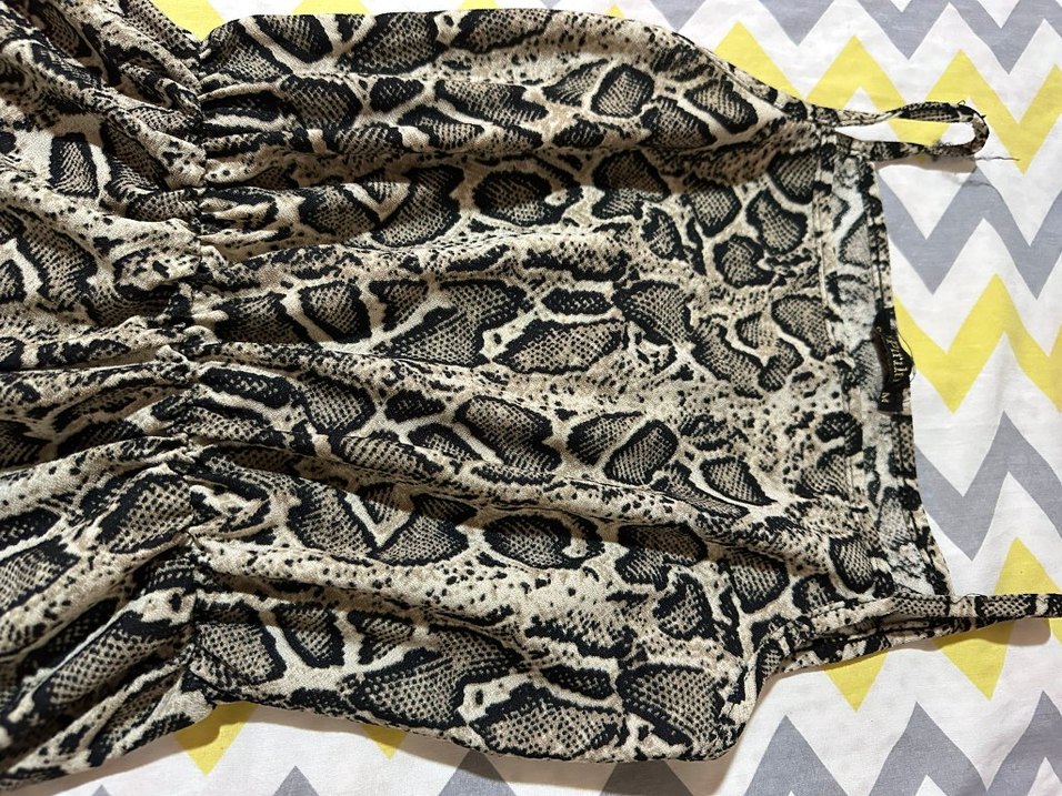 Yilan Desenli Tulum - Görsel 2