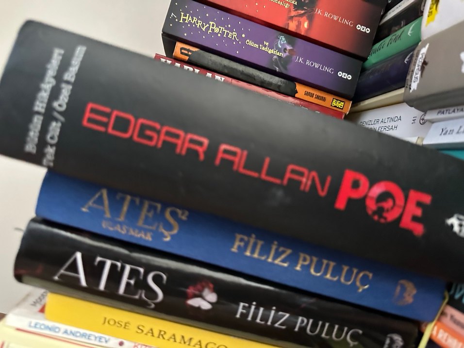 Edgar Allan Poe Bütün Hikayeleri Kitabı - Görsel 2