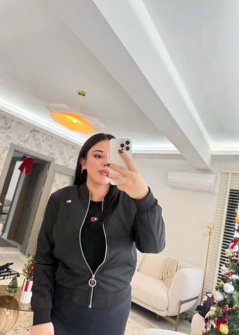 Siyah Kadın Şişme Sokak Stili Ceket - Görsel 3