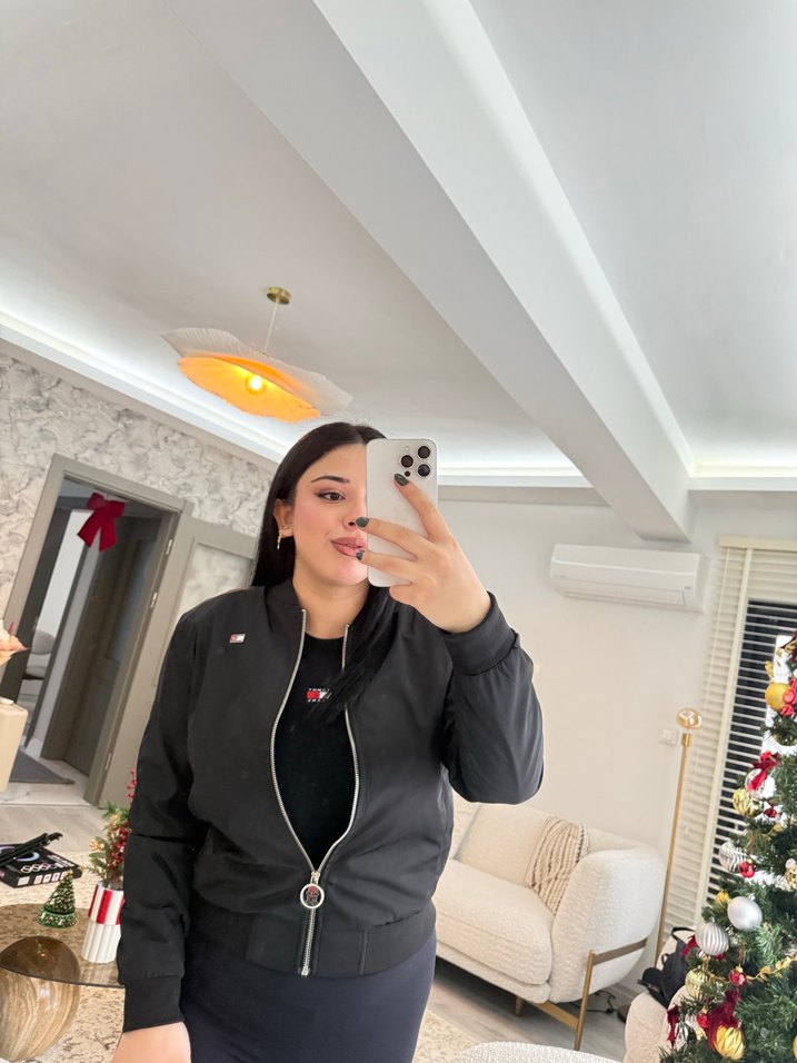 Siyah Kadın Şişme Sokak Stili Ceket - Görsel 3