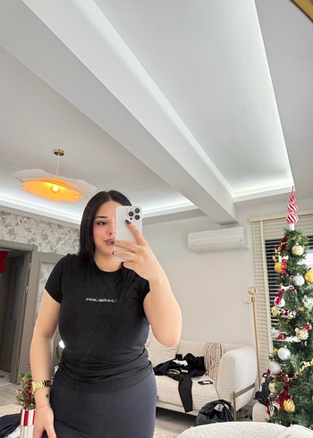 Kadın Siyah Baskılı Kısa Kollu Tişört - Görsel 2