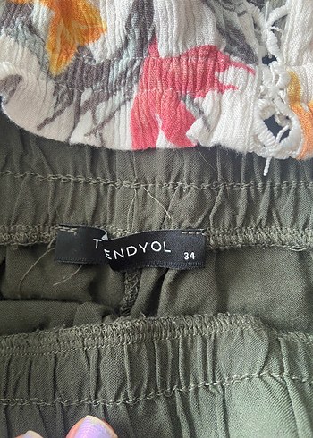 34 Beden Kadın Haki Mini Kumaş Pantolon ve bluz birlikte