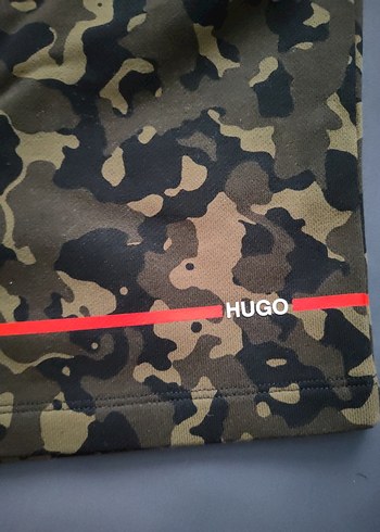 Hugo Boss orjinal hatasız şort - Görsel 2