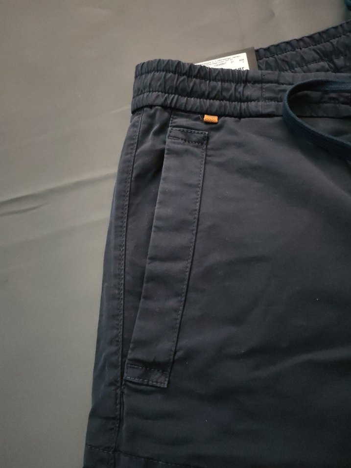 Hugo Boss kargo cepli şort - Görsel 5