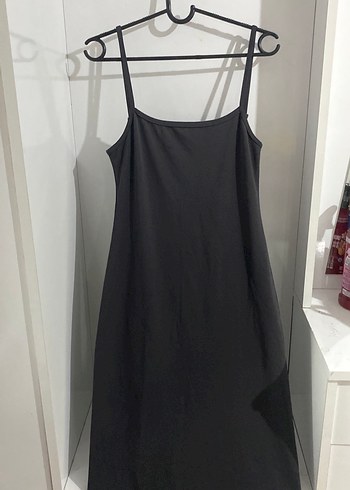 Siyah Strappy Midi Elbise