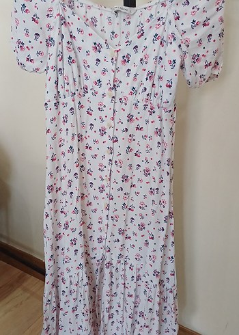 LC Waikiki Beyaz Çiçekli Uzun Bohem Elbise