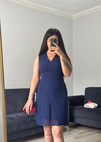 Lacivert V Yaka elbıse - Görsel 2