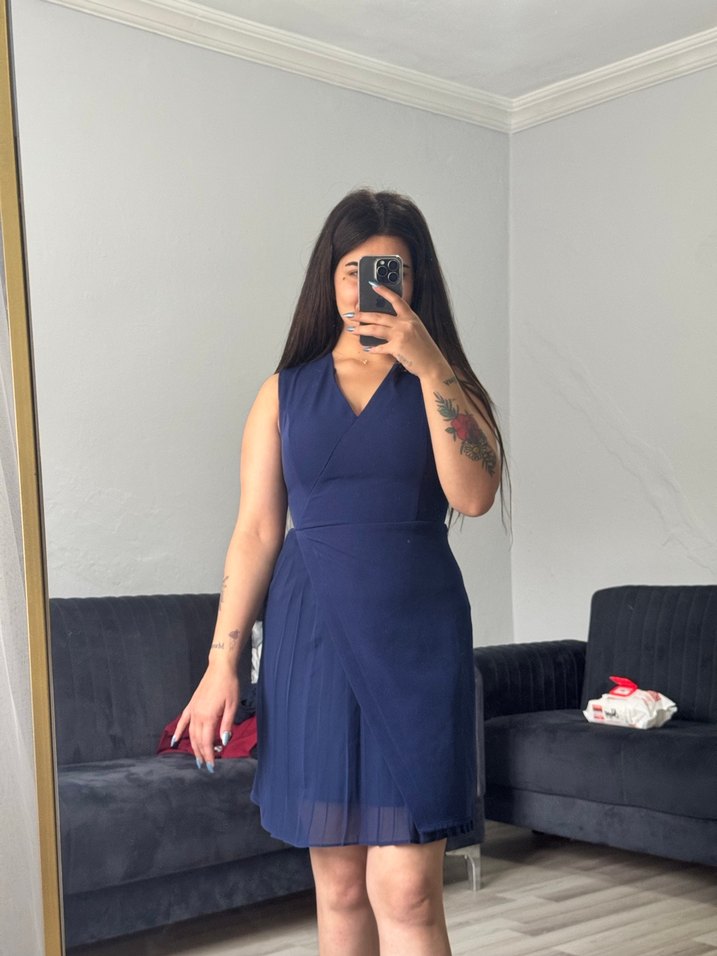 Lacivert V Yaka elbıse - Görsel 2