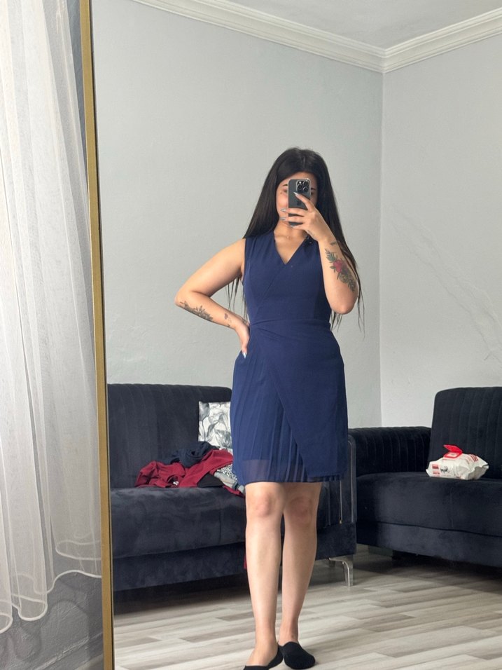 Lacivert V Yaka elbıse - Görsel 4