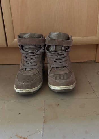 Kahverengi Süet Kadın Dolgu Topuklu Spor Ayakkabı