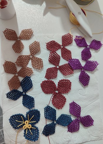 Bohem Tarzda El Yapımı Renkli Motifler - Görsel 2