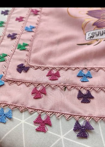 Armine 649 TL***Sık iğne yazma 3 kenar Kadın yazma