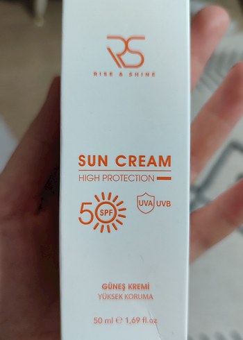 Sıfır . Adet Fiyatı RS Peeling Jel ve Güneş Kremi Seti - Görsel 2